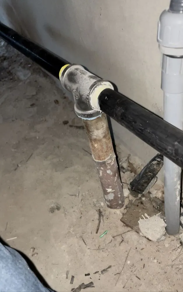 Slide of Felik’s Plumbing Services