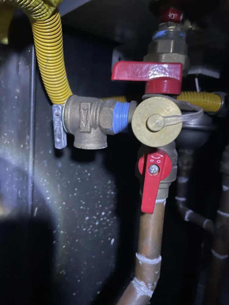 Slide of Felik’s Plumbing Services