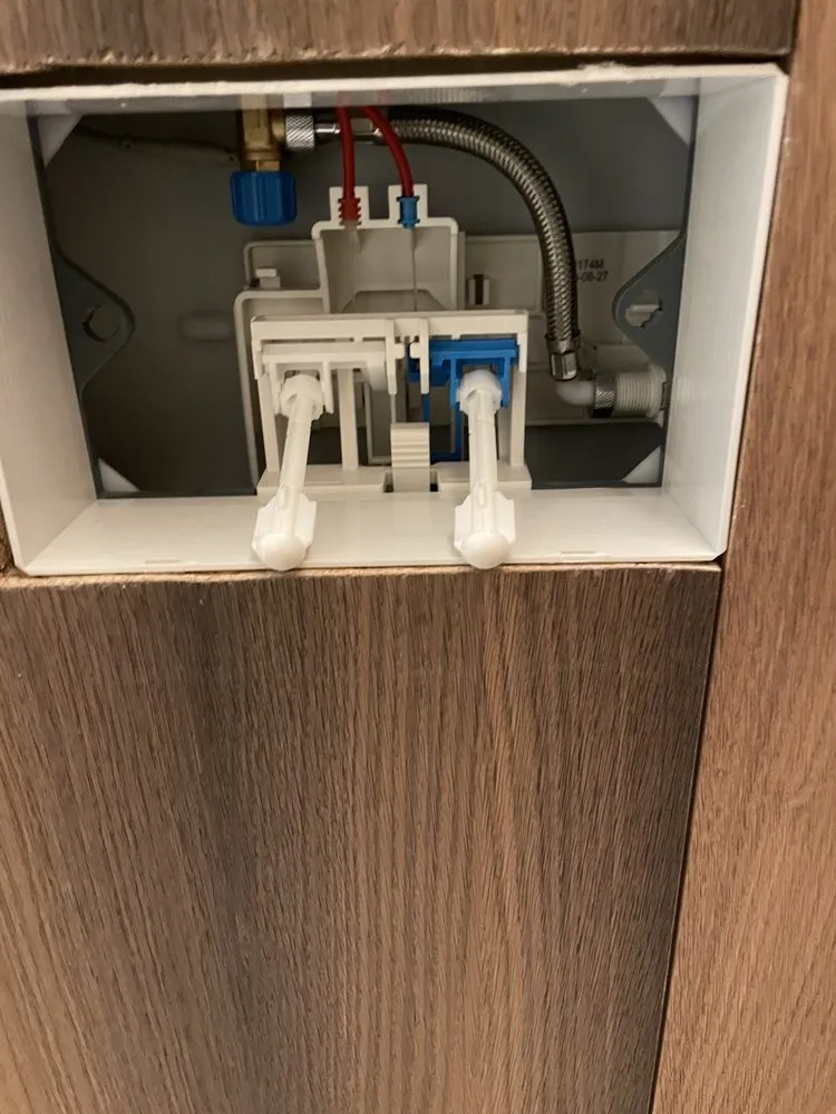 Slide of Felik’s Plumbing Services