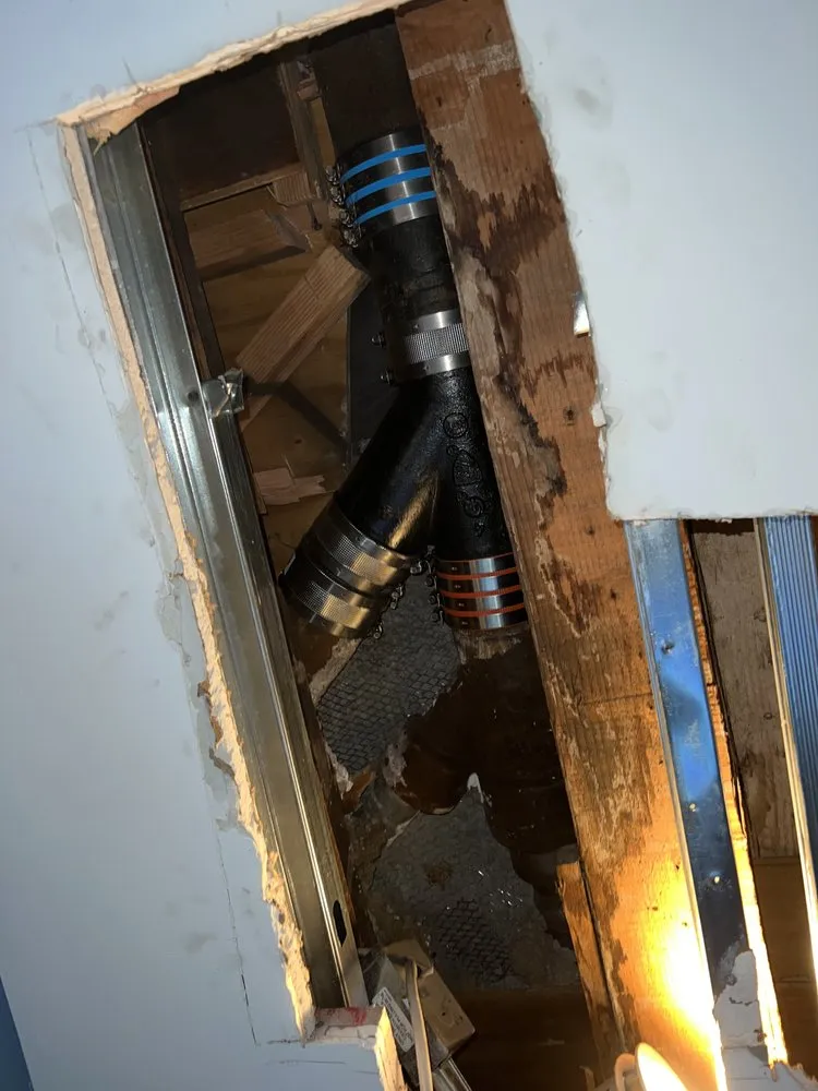 Slide of Fenix Pipe Repair & Drain Cleaning