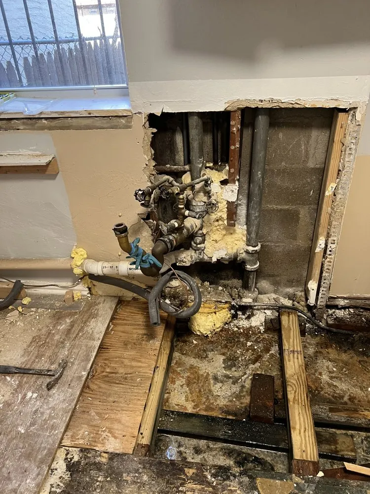 Slide of Fenix Pipe Repair & Drain Cleaning