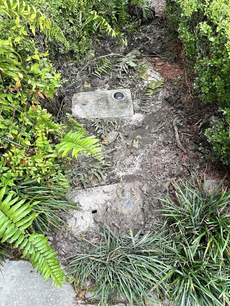 Slide of Fenwick Home Services