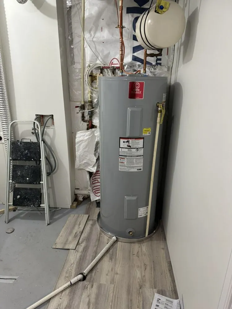 Expert pipe repair for homes in Woodbridge, VA by Fer Plumbing & Remodeling Services