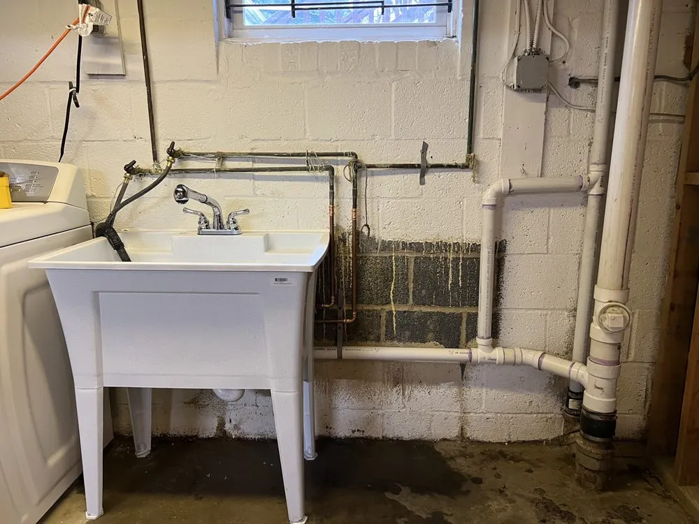 Emergency emergency plumbing service in Woodbridge, VA - Fer Plumbing & Remodeling Services