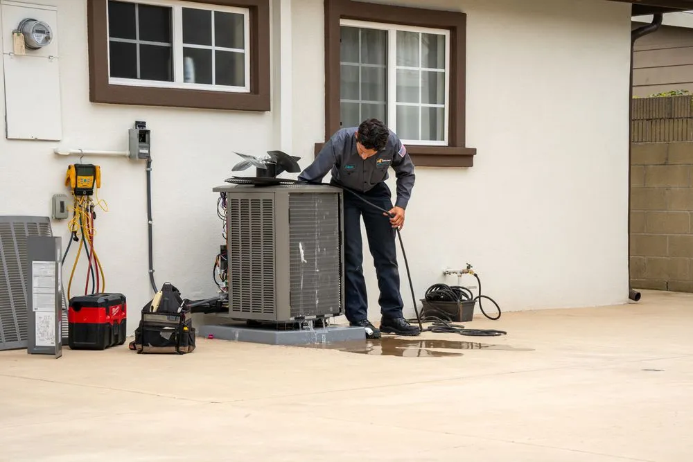 Slide of Fetch a Tech