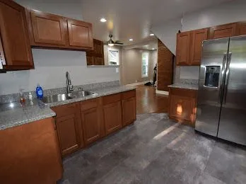 F&F Home Repair Logo