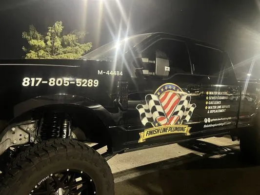 Finish Line Plumbing Logo