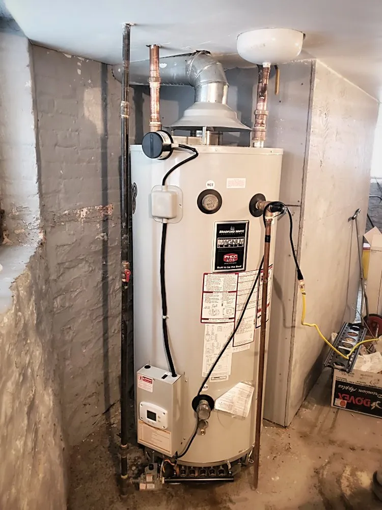 Emergency pipe repair experts serving Chicago, IL - First Chicago Plumbing