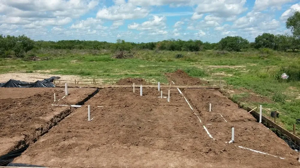 Emergency drain cleaning in Orange Grove, TX by First Class Plumbing