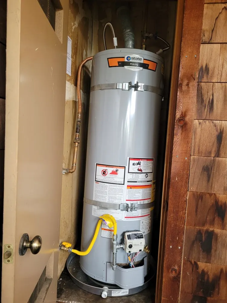 Expert emergency plumbing service in Pittsburg, CA - First Class Water Heaters