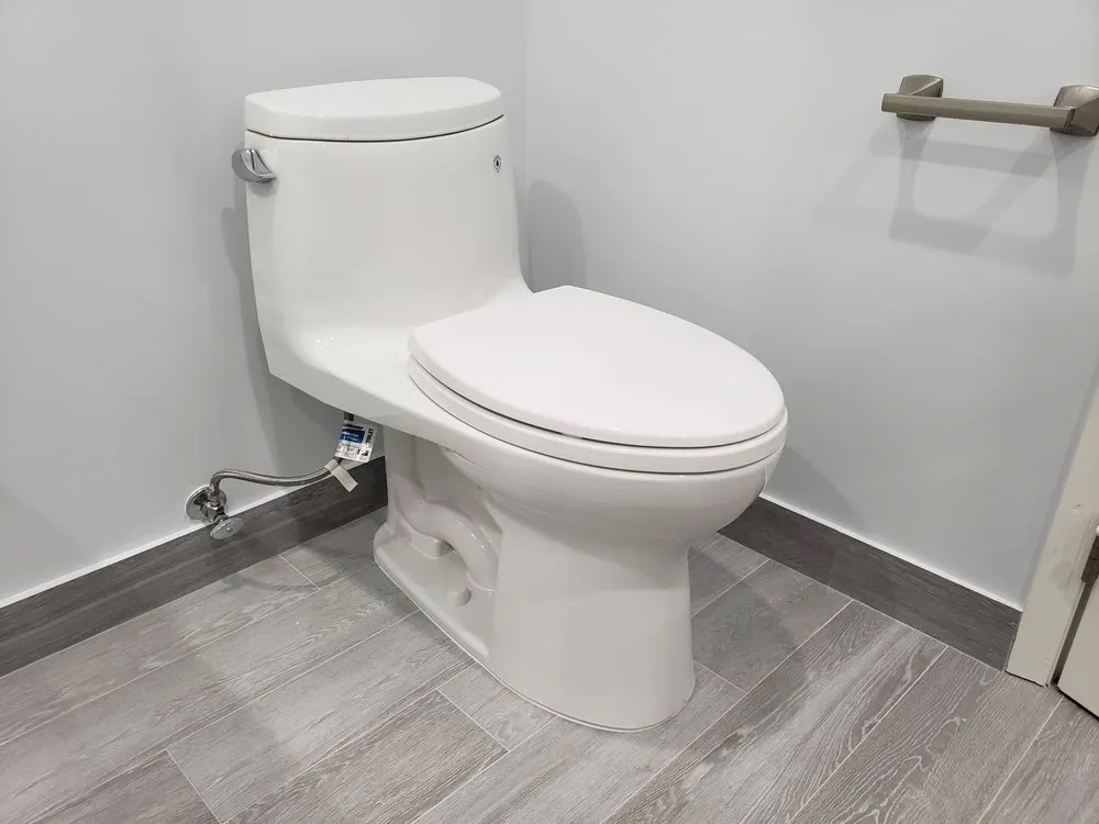 Slide of First-Hand Emergency Plumber