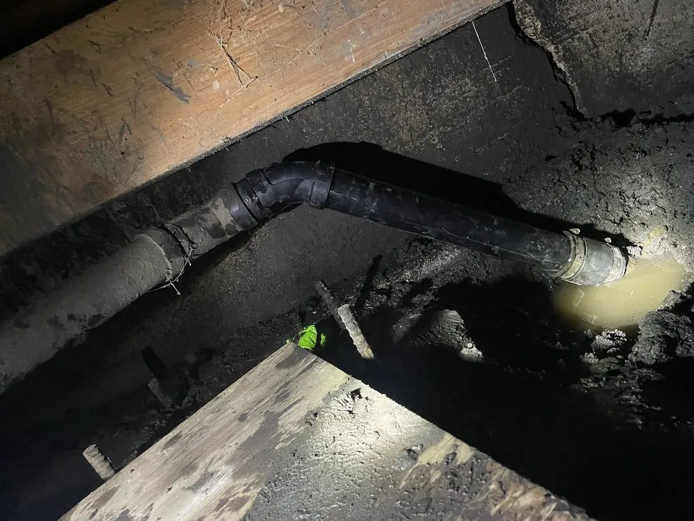 Slide of Fito Plumbers