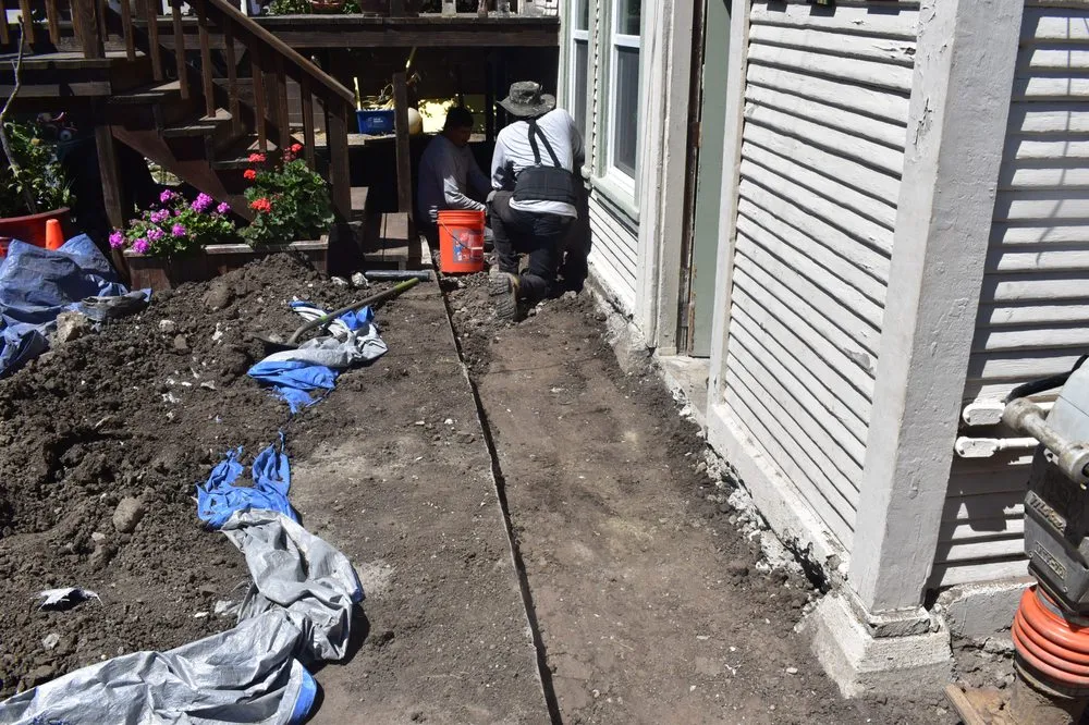 Slide of Fito Plumbers