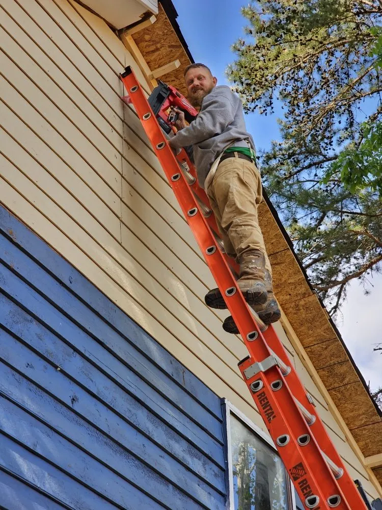 Slide of Fitz To The Fix