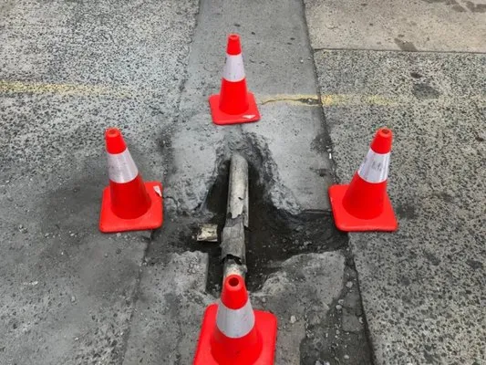 Five boro Sewer Logo