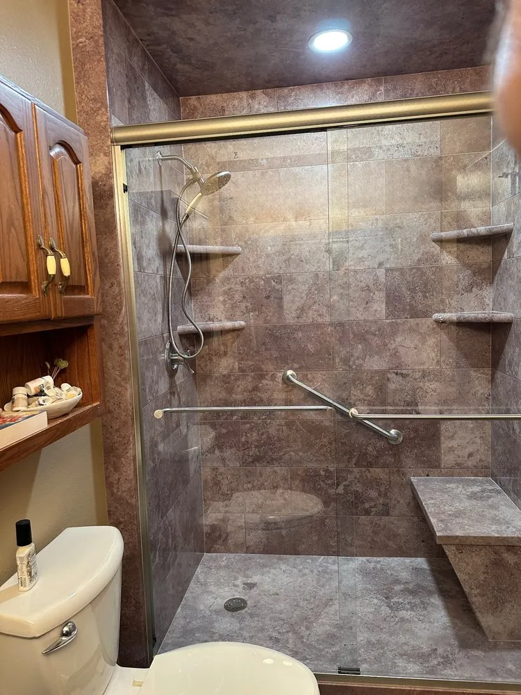 Slide of Five Star Bath Solutions of Bismarck