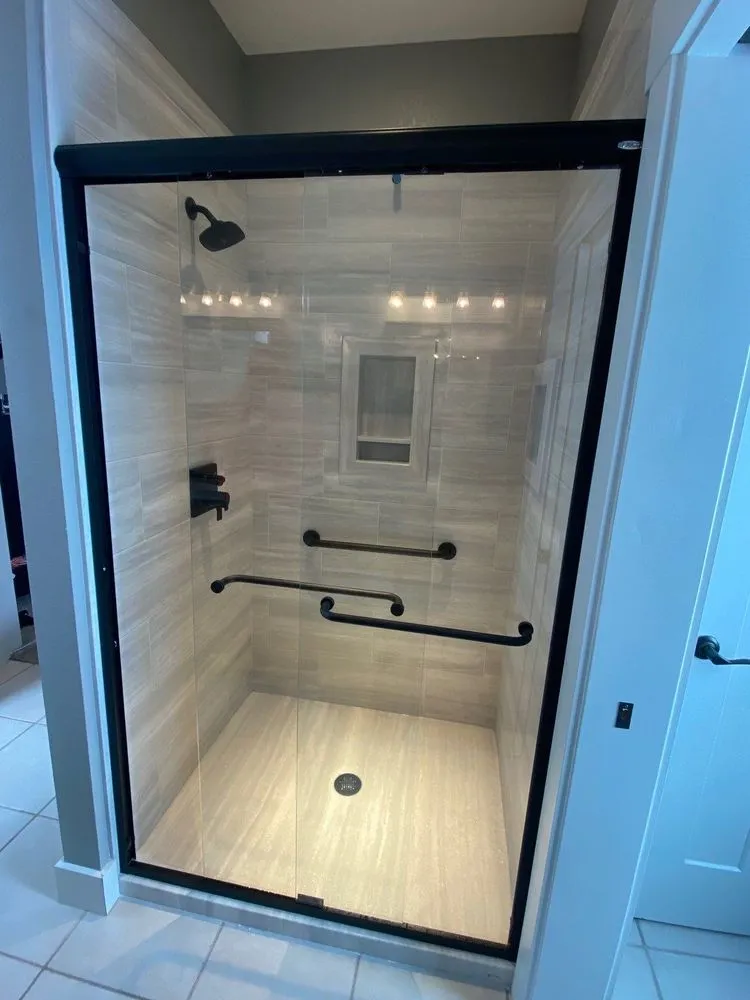 Slide of Five Star Bath Solutions of Bismarck