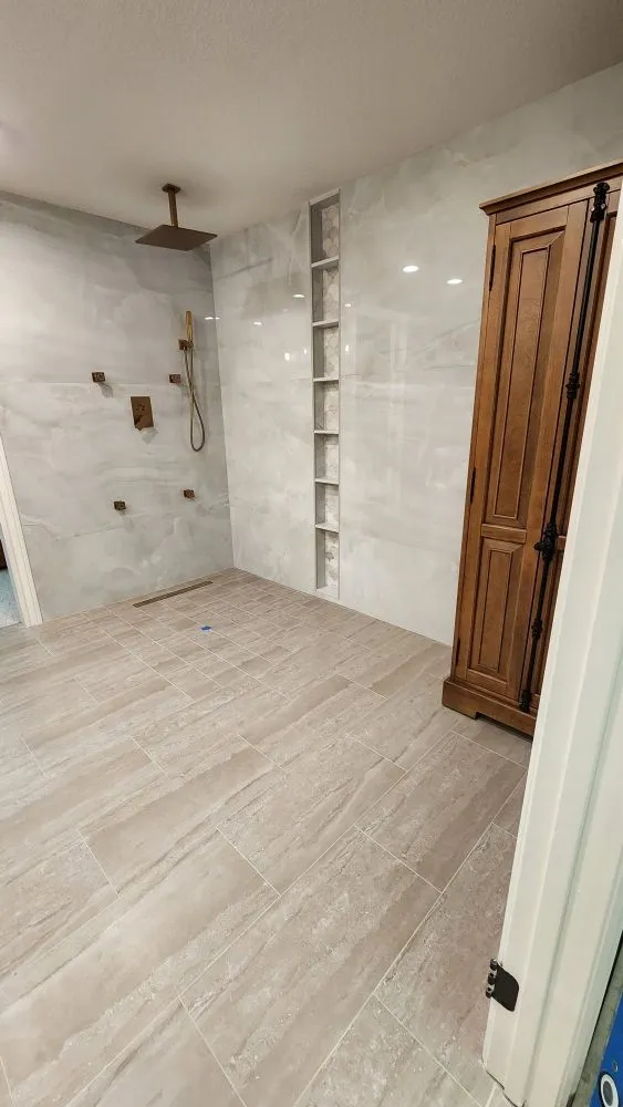 Slide of Five Star Costruction