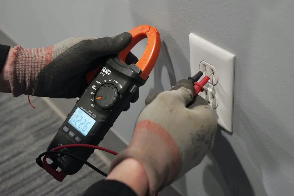 Slide of Five Star Home Services