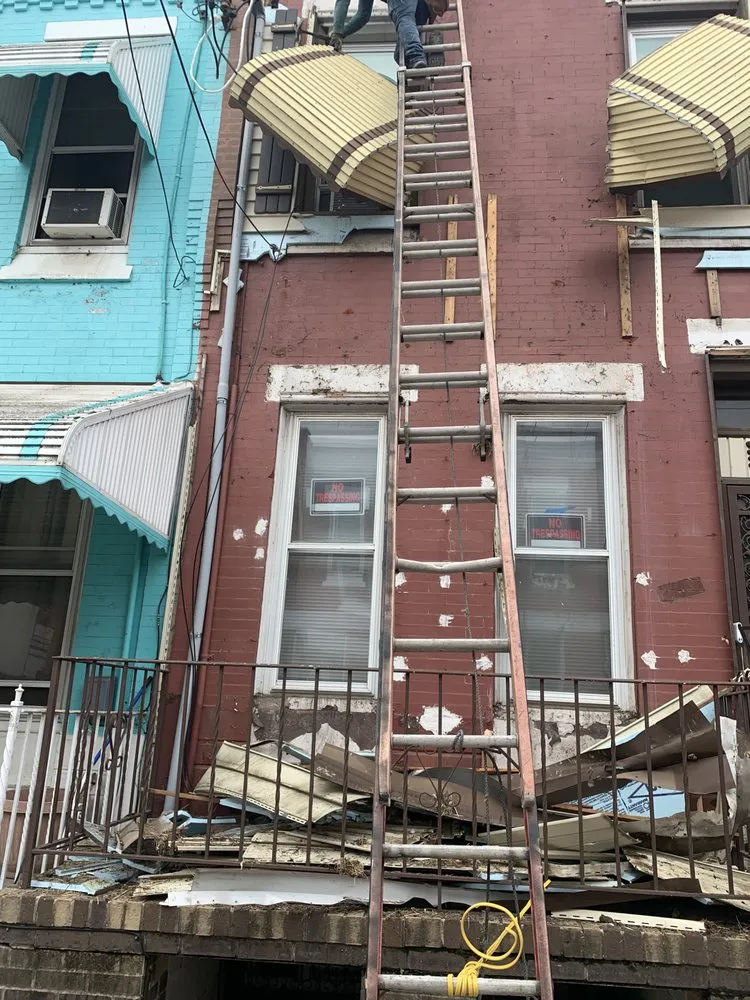 Slide of Fix and Flip Construction