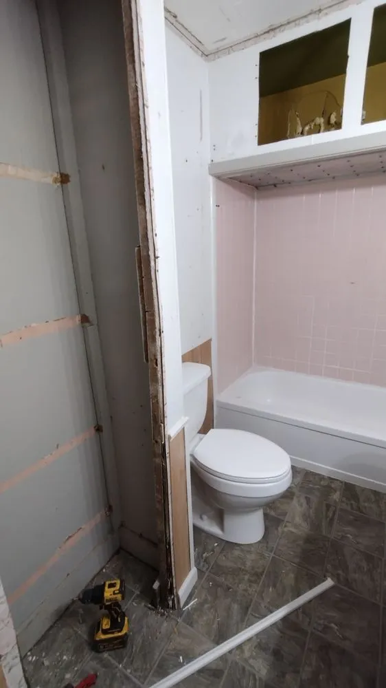 Slide of Fix Dat Renovation