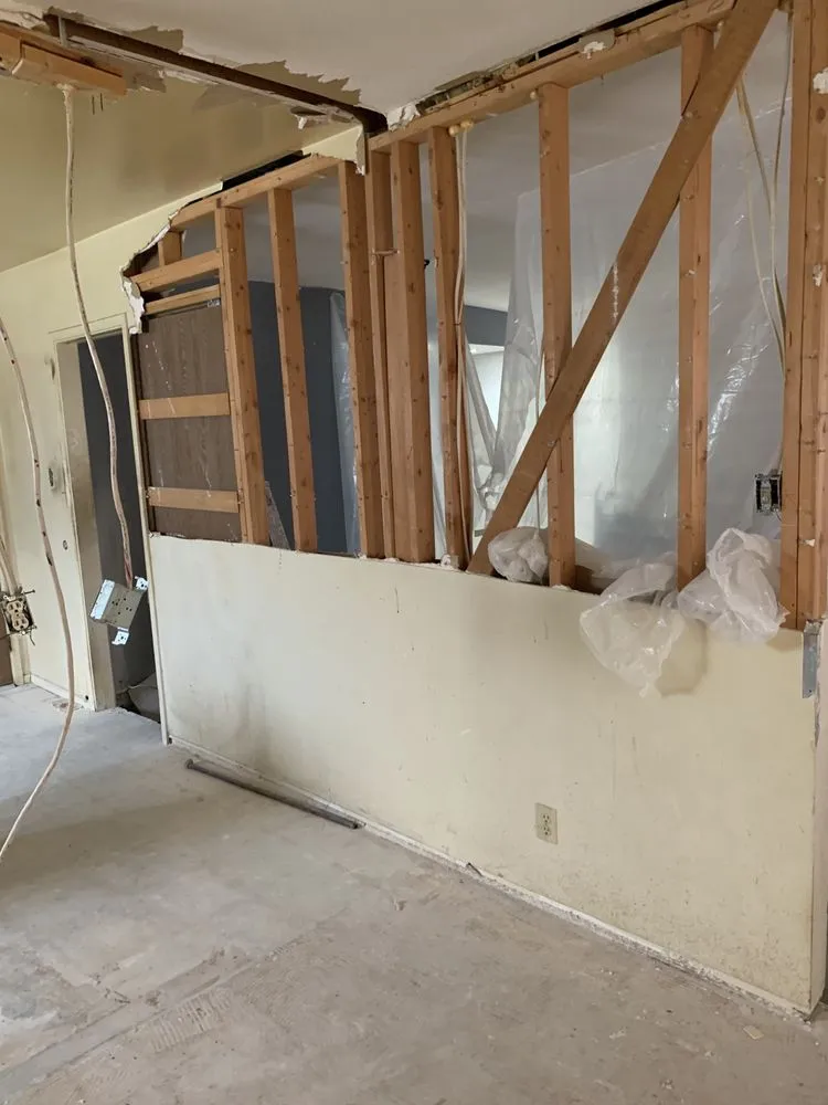 Slide of Fix it Franco