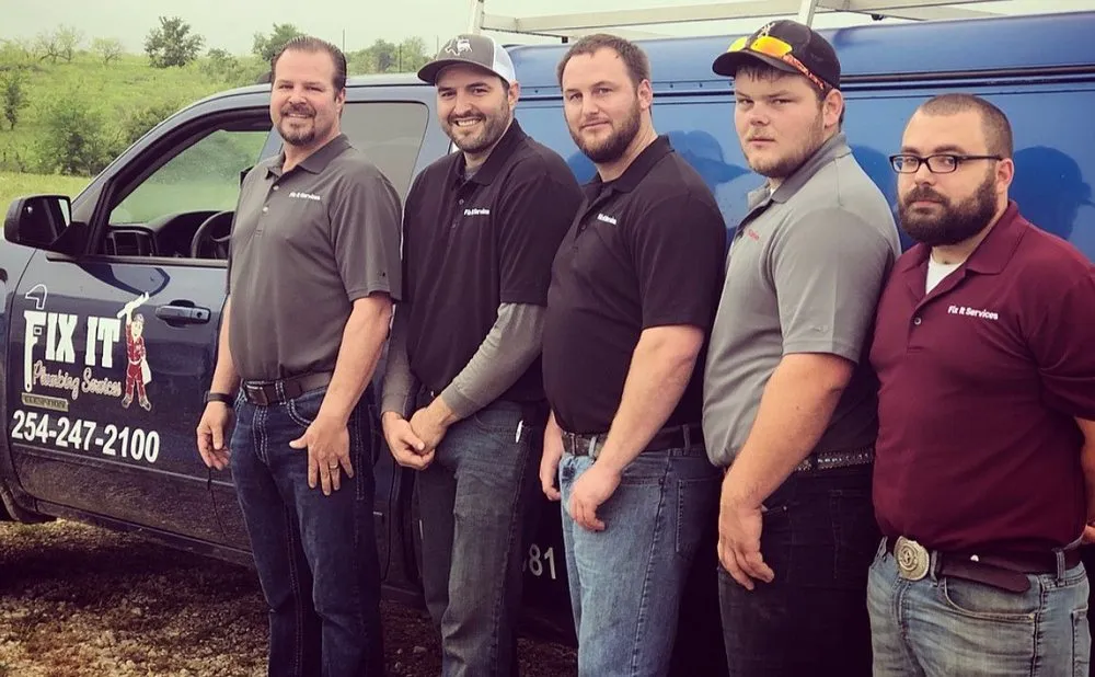 Slide of FIX IT! Services