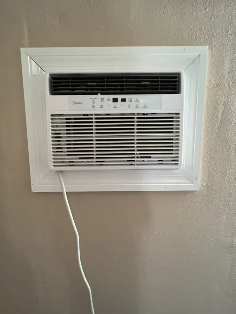 Slide of Fix Leader Handyman