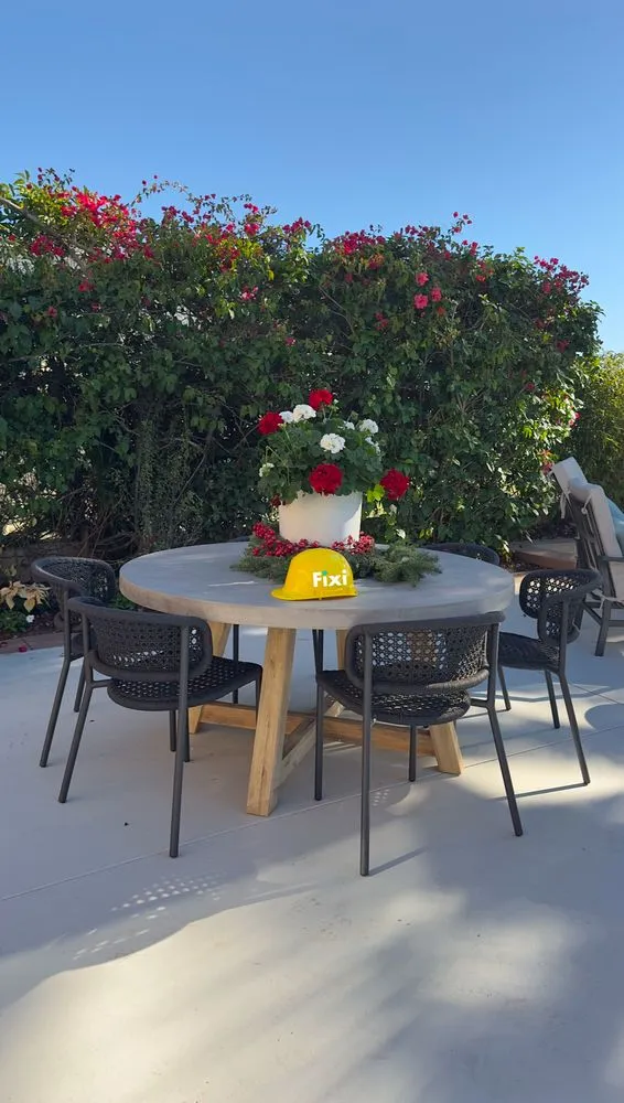 Slide of Fixi Handyman services