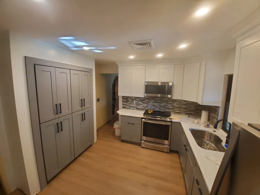 Slide of FixITRUs.com