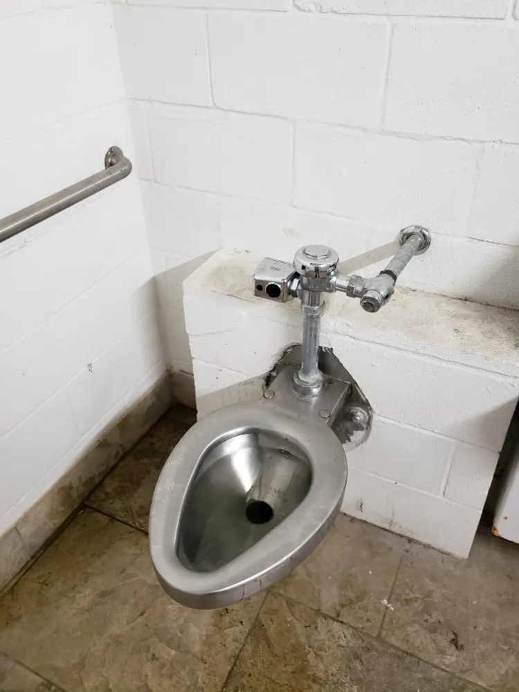 Slide of Fixxer Company Plumbing