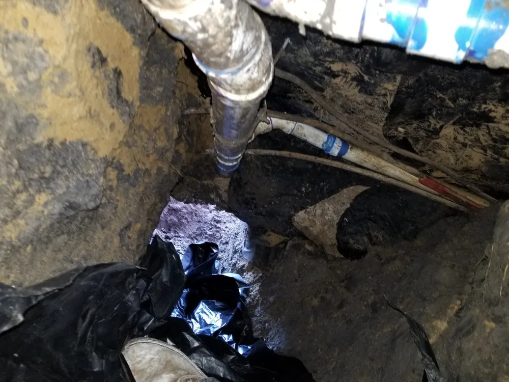 Slide of Fixxer Company Plumbing