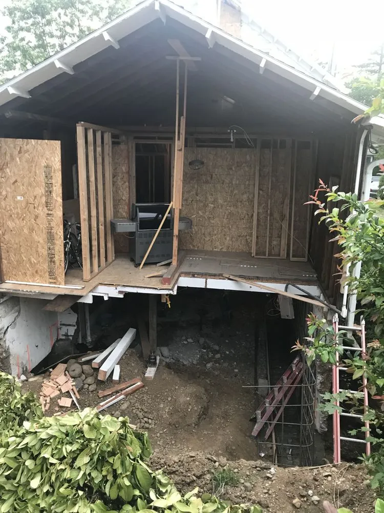 Slide of Fjs Construction