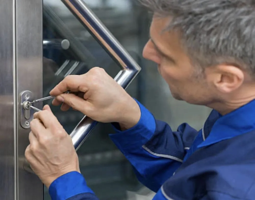 Slide of Flatrate Handyman