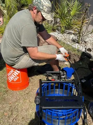 Flex Drain Solutions Logo