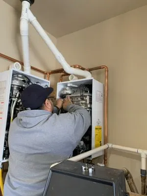 Flo Pro Plumbing Logo