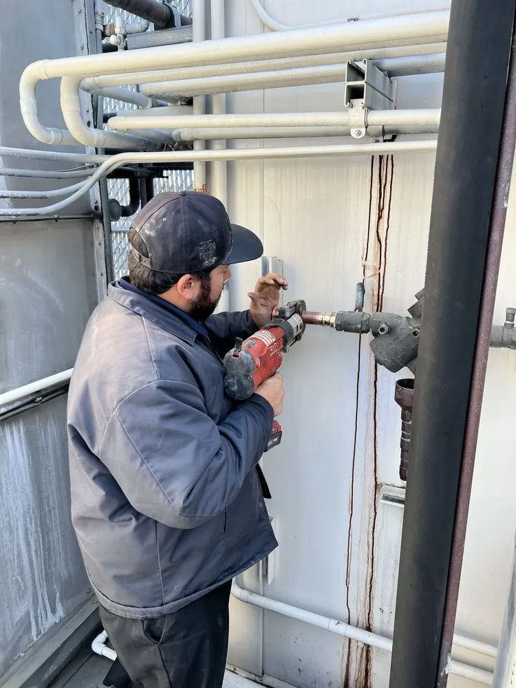 Emergency drain cleaning experts serving Corona, CA - Flo Star Plumbing and Drain