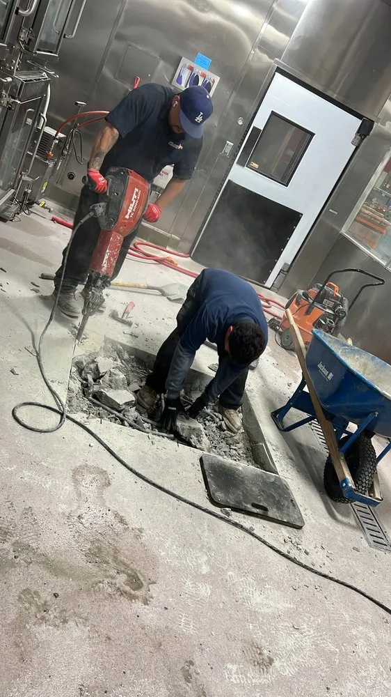 Emergency emergency plumbing for homes in Corona, CA by Flo Star Plumbing and Drain