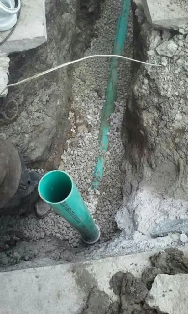 Slide of Flo Tec Plumbing & Sewer