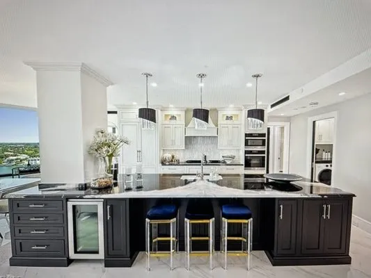 Floor to Ceiling Kitchen Design Logo