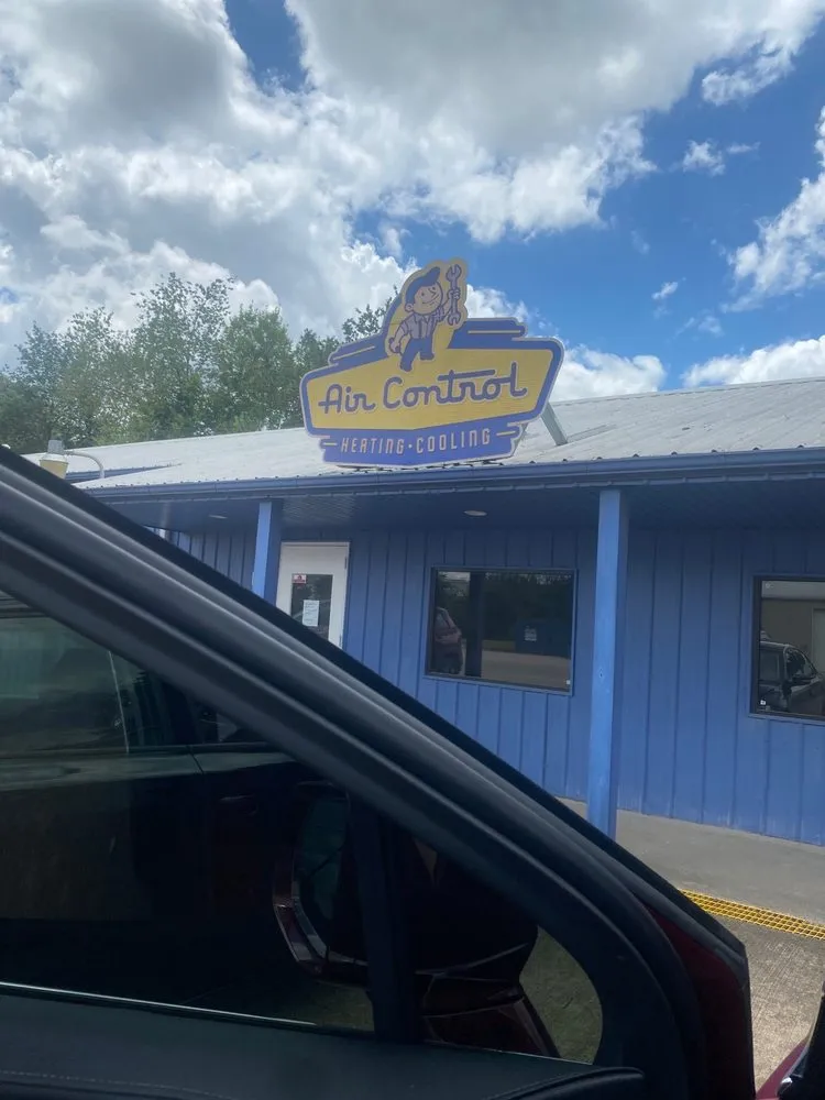 Slide of Flooring America by CarpetSmart