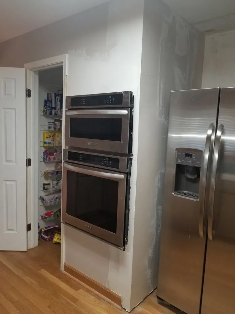 Affordable emergency plumbing in Salinas, CA by Flores Construction