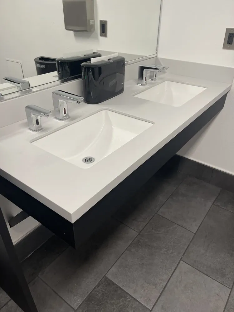 Slide of Flores Plumbing