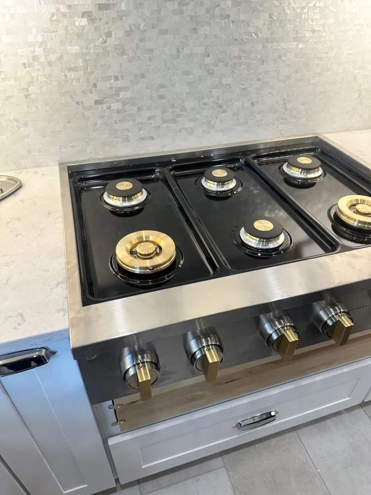 Slide of Flores plumbing