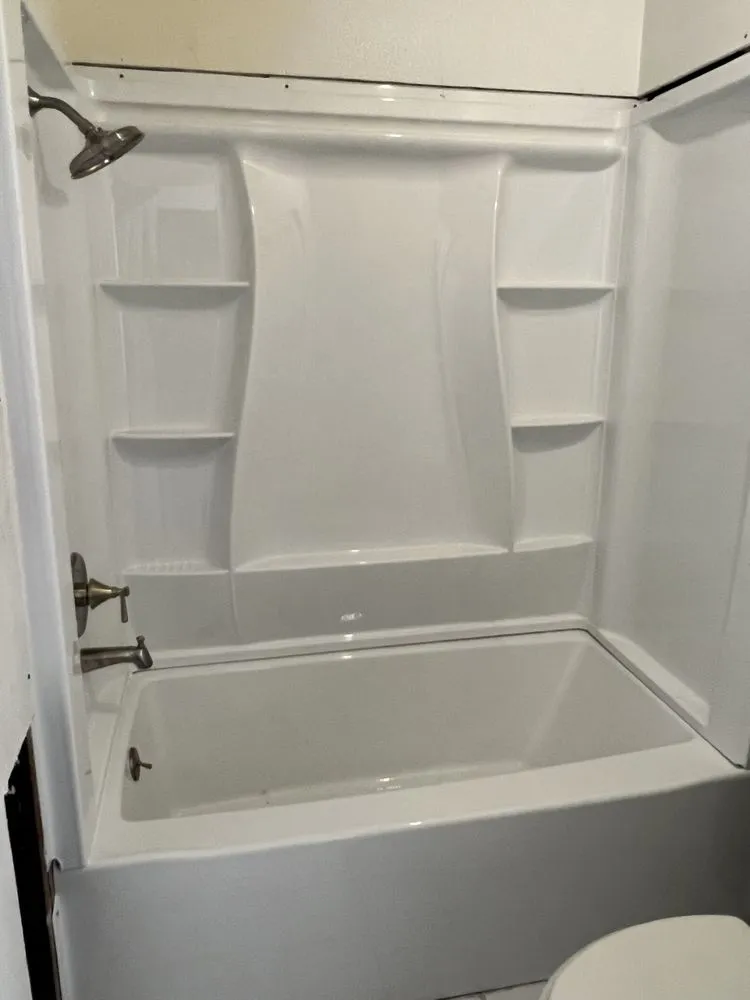 Slide of Flores Plumbing