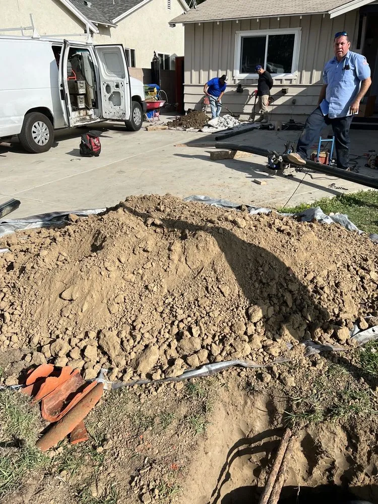 Slide of Flores Plumbing