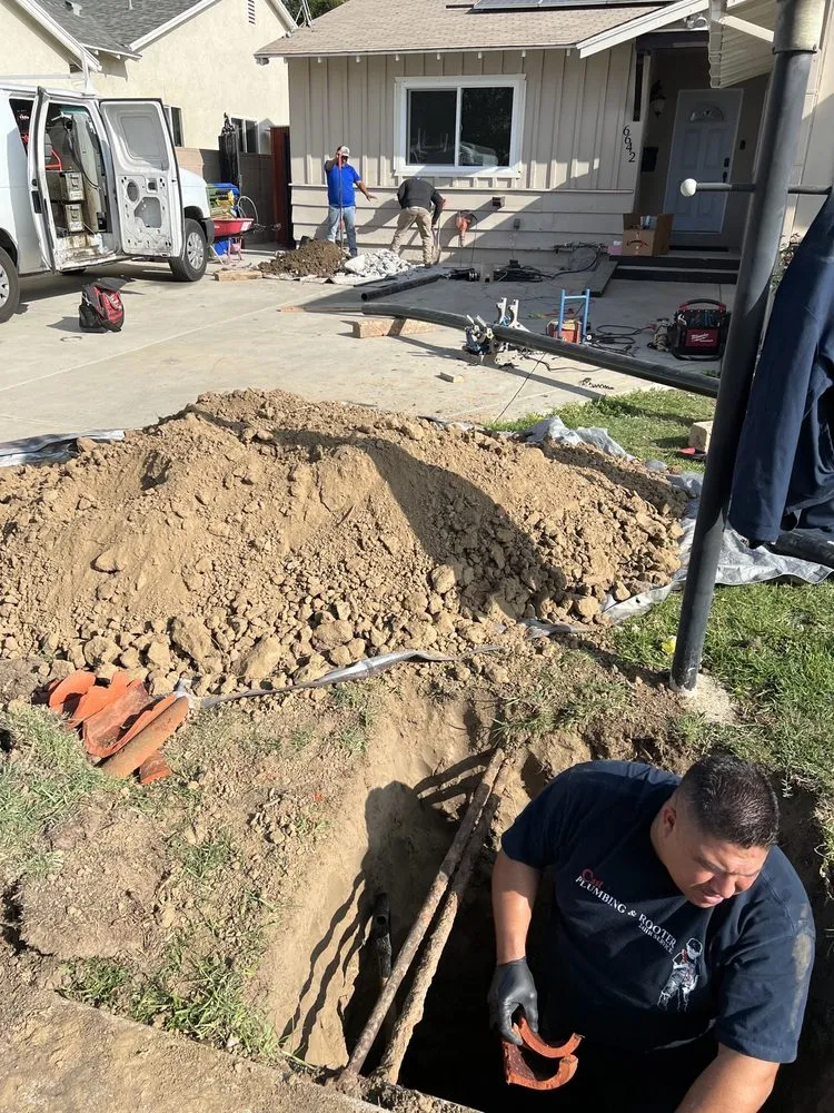 Slide of Flores Plumbing