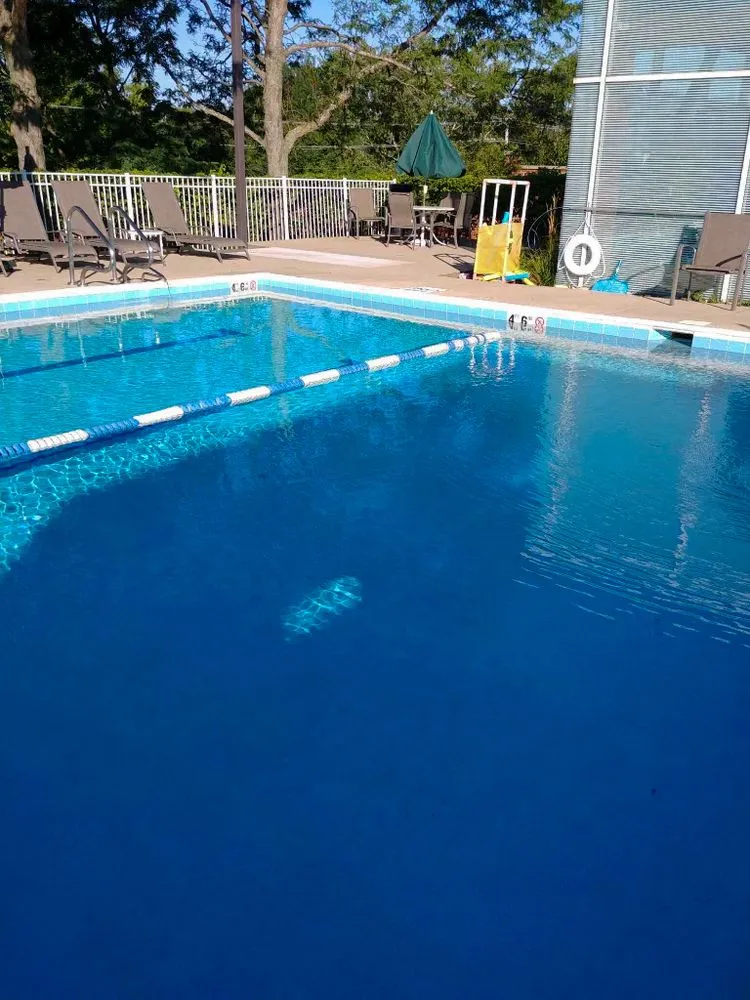 Slide of Florian's Elite Building and Home Maintenance