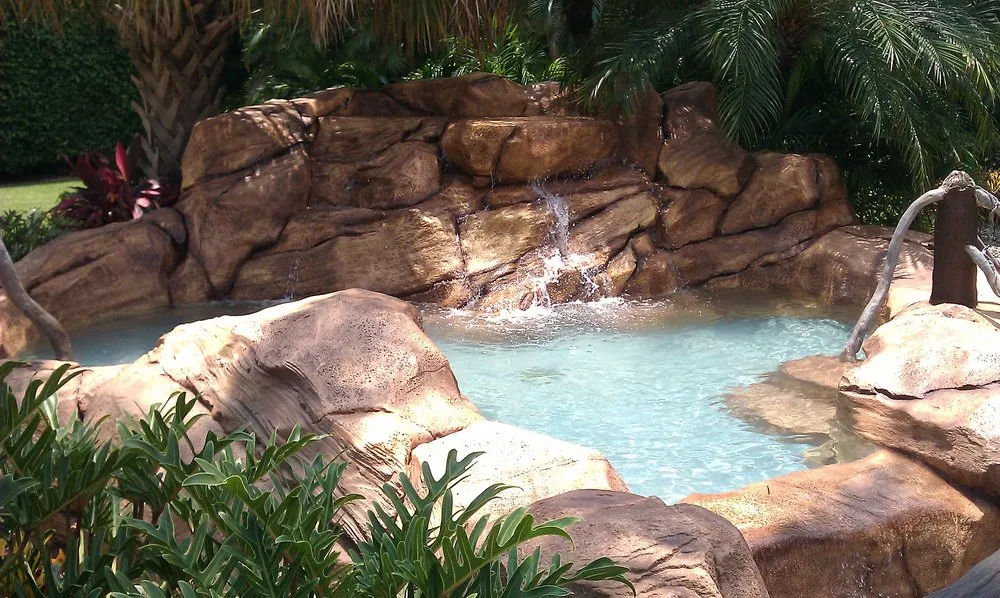 Slide of Florida Leak Solutions