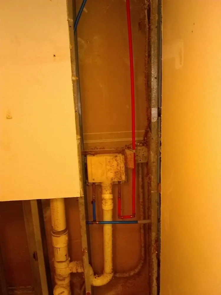 Slide of Florida Plumbing Solutions